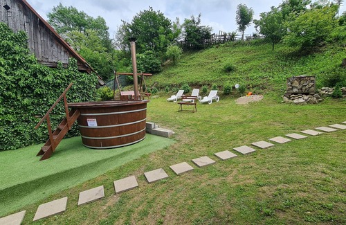 Ocolis House | House of Rei with Hot tube
