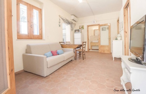 Mattinata House | House of the gentle valley