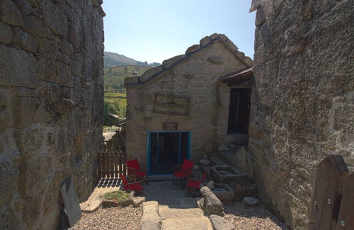 Mondim de Basto House | House of the Grade (Bobal, Natural Park of Alvão)