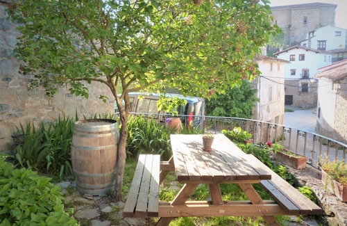 Trevijano Cottage | House of the river Leza cannon for 8 people