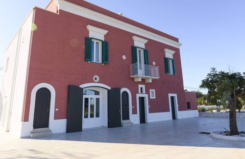 L'Assunta Apartment | House on the 1st floor with swimming pool in a villa in Monopoli n5