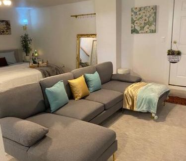 Elko House | House On The Hill in Elko