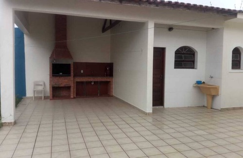 Peruibe Cottage | House on the sand, leisure and practicality.