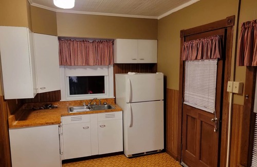 Millinocket House | House on the trails and walking distance to town
