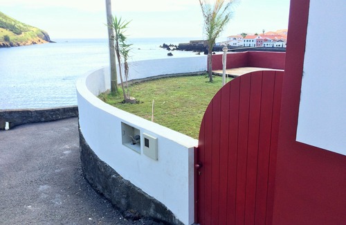 Horta House | House @ Porto Pim Beach - Supreme location on the most beautiful beach Azores