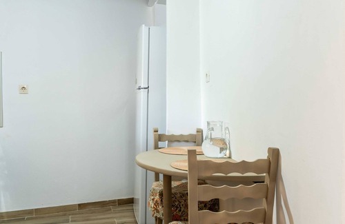 Zaros House | House Rachati