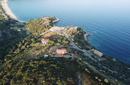 Pirgadikia House | House SOFIA - Quiet house with a large garden for a relaxing holiday