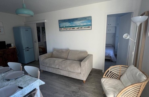 La Capte House | house T3 "LE ZEF" direct access to the sea - completely renovated - only happiness