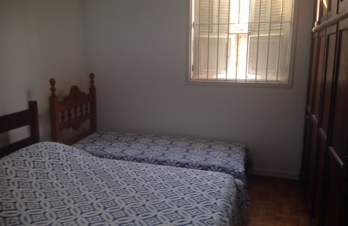 Aparecida House | house terrea 3 bedrooms capacity 8 people, can c / single mattress 10 people