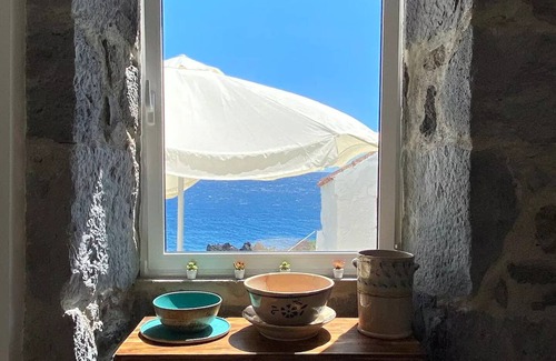 Calheta House | House@thesea !with Direct Access to the Sea!