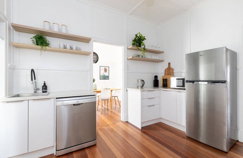 Auchenflower House | House to Yourself with Backyard (3Km to CBD) - Vie