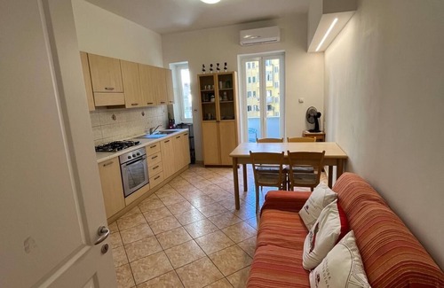 Quartiere XVII Trieste Apartment | House Trieste - Viale Libia Super Connected with Historic Center.