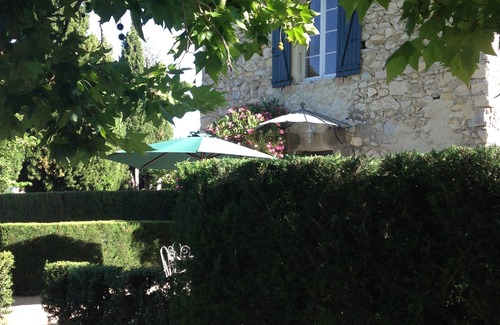 Seguret Cottage | House - Vaucluse - Provence - Castle with wooded park