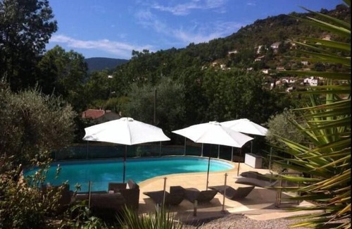 Sollies-Toucas House | House/Villa - Sollies ToucasHouse with garden