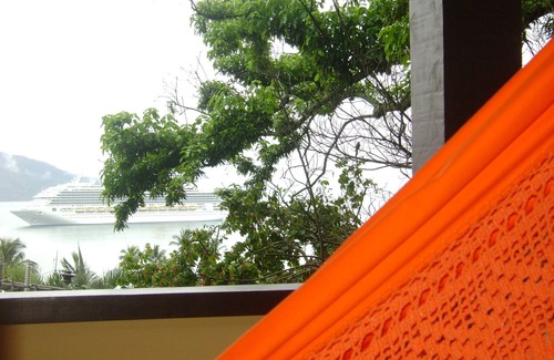 Ilhabela House | House w/4 suites, Yacht Club, pool, deck/terrace, sea view, near the Villa
