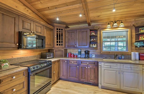 Milledgeville House | House w/Dock + Slide Situated on Lake Sinclair!