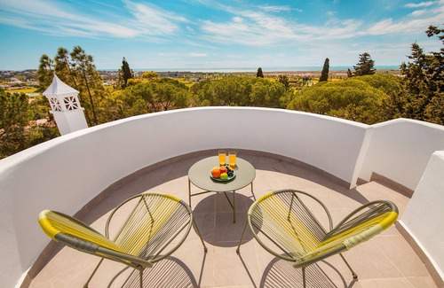 Vale de Parra Villa | House w/private pool & sea view