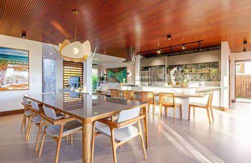 Praia do Forte House | House with 06 suites 200m from the Natural Pools beach