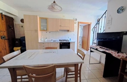 San Buono House | House with 2 rooms in the heart of the village!
