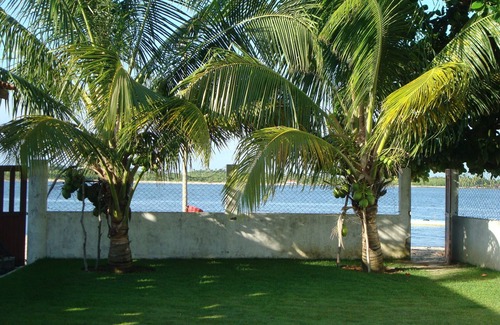 Itubera House | house with 3 rooms inside the beach