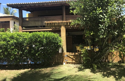 Praia do Forte House | House with 5 bedrooms, swimming pool. Near the natural pools