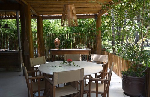 Praia do Forte House | House with 5 bedrooms, swimming pool. Near the natural pools