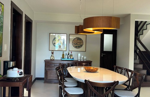 Canto do Mar House | House with 5 bedrooms in front of the sea (feet in the sand) in Guarajuba