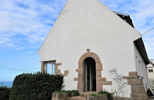 Trebeurden House | House with a fenced garden 800m from the beach in Trébeurden