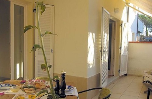 Torre del Lago Puccini House | House with a small garden between sea and lake