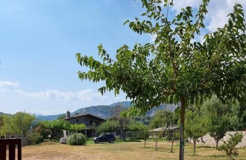 Vourgareli Other | House with big garden and barbeque in nature