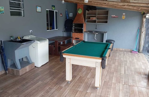 Caioba House | House with pool 1000 meters from Praia Brava