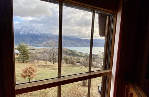 Prunieres House | House with breathtaking view of Lake Serre-Ponçon