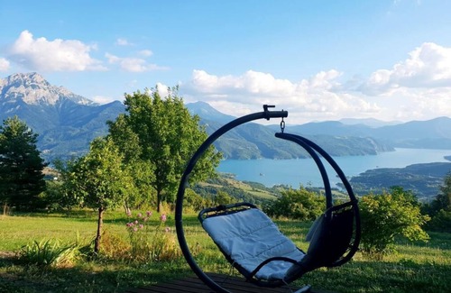 Prunieres House | House with breathtaking view of Lake Serre-Ponçon