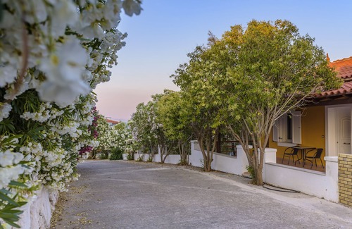 Samos Town Villa | House with character, private swimming pool, spectacular view