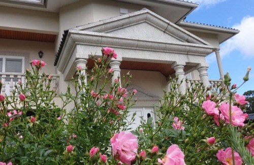 Valenca Villa | House with Cinema and Discotheque