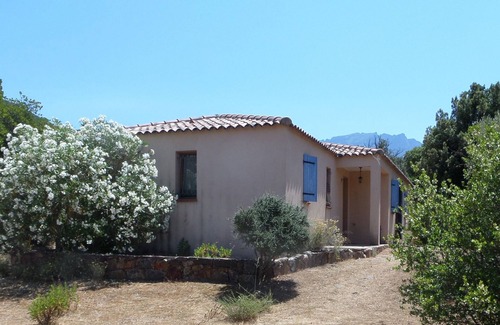 Galeria House | House with direct access to the natural pools of the Fango. Sleeps up to 6 people.