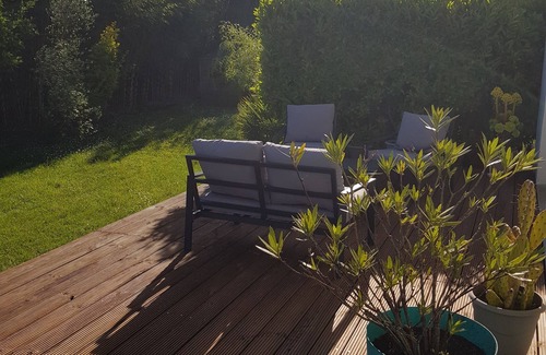 Le Relecq-Kerhuon House | House with enclosed south-facing garden