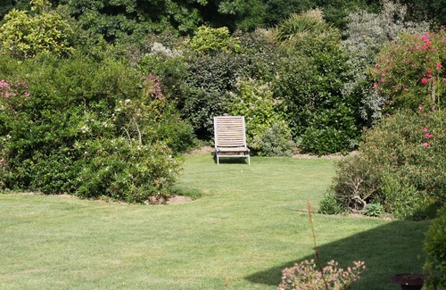 Penvins House | House with enclosed garden, close to the beach, ideal for a relaxing holiday