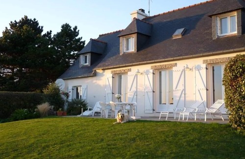 Crozon House | House with exceptional sea view - 350 m from the beach - large enclosed garden - quiet location