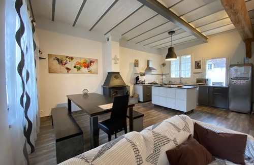 Nanteau-sur-Essonne House | house with patio. many climbing sites. paris 60km.