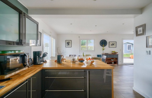 Plobannalec-Lesconil Ski Chalet | House with pool for 8 - 500m from the beach