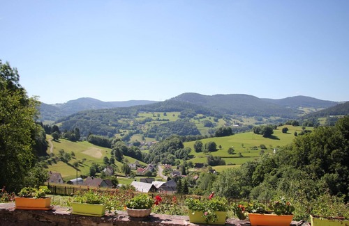 Orbey Cottage | House with game room and private parking in Orbey