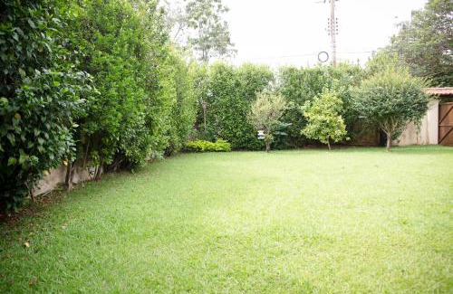 Aguas da Prata House | House with garden and barbecue at Águas da Prata