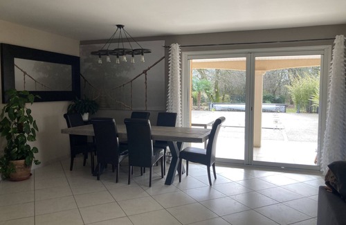 Prignac-en-Medoc House | House with heated pool