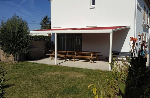 Bourgneuf House | House with Jacuzzi+terrain pétanque 6 pers /classified*/20 min from La Rochelle