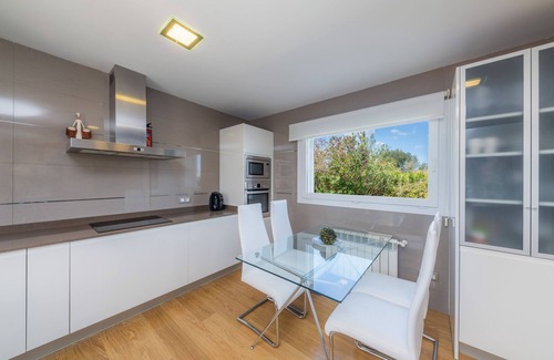 Cala d'Or House | House with Mountain Views, Pool, Garden, Terrace, A/C and Wi-Fi