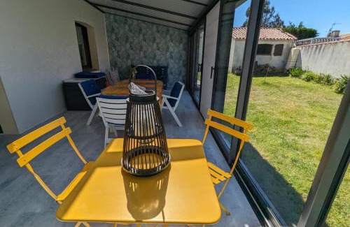 Chateau-d'Olonne House | House with pool near the sea