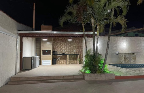 Itanhaem House | House with pool Itanhaém