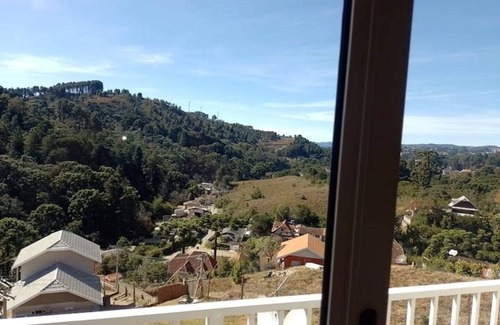 Alto da Boa Vista House | House with private weight room in beautiful surroundings