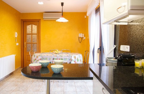 Llampaies House | House with private pool, isolated and very quiet at the end of town.